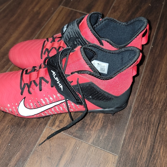 Euc Nike Red and Black Alpha Cleats. - Picture 2 of 7